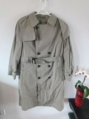 Defense Logistics Agency Trench Coat Mens 44R Belted Zip Out Liner Olive Coat